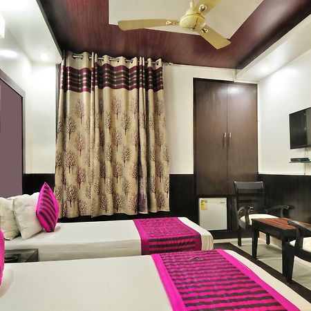 Hotel Bonlon Inn New Delhi Exterior photo