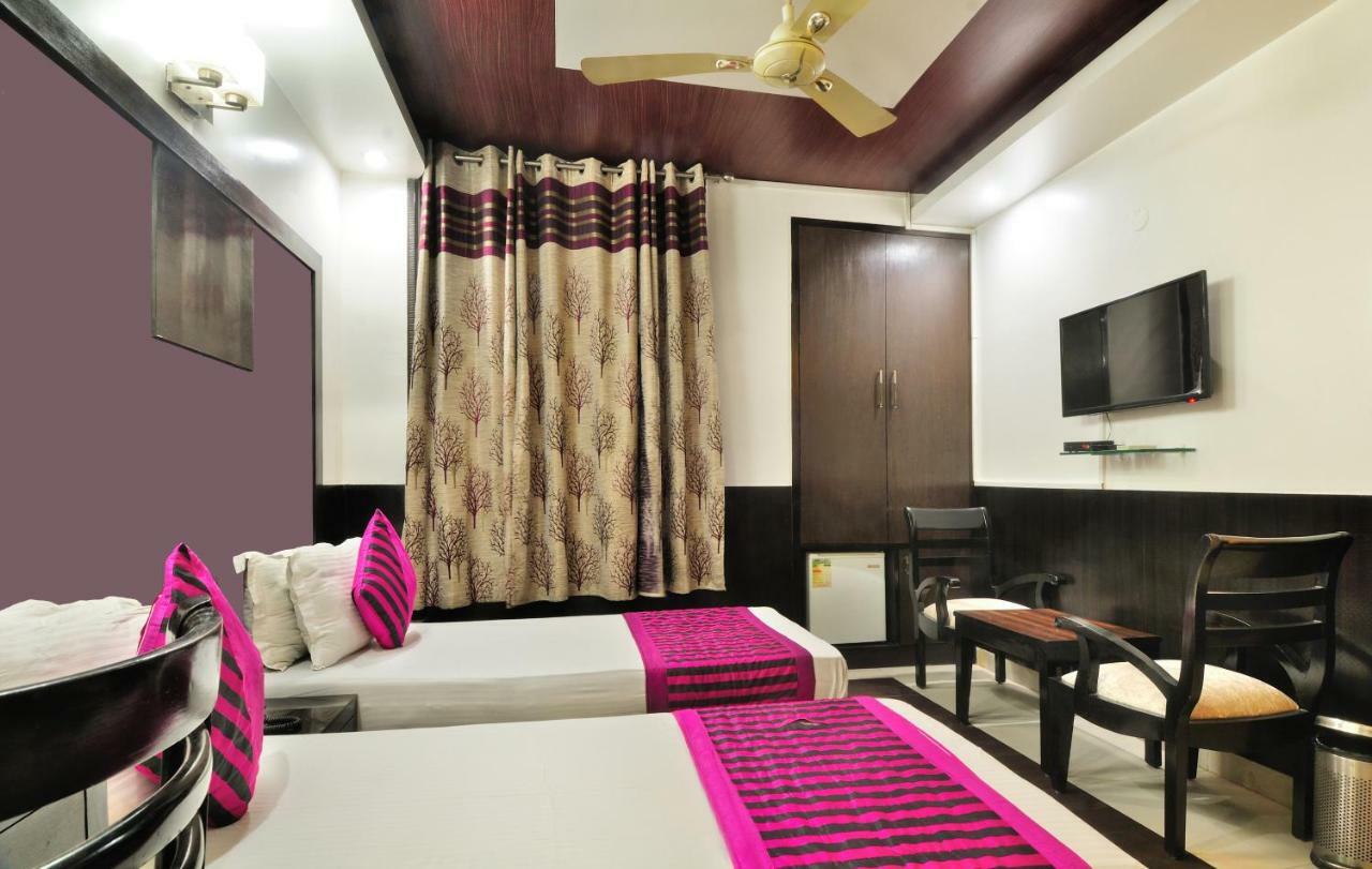 Hotel Bonlon Inn New Delhi Exterior photo